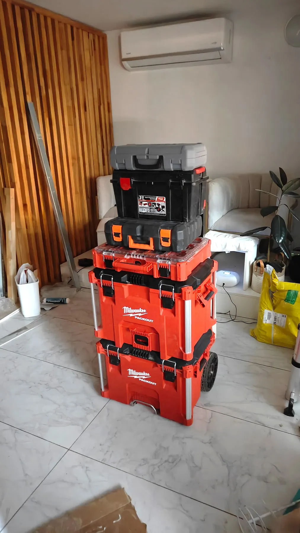 Caja de herramientas del equipo técnico